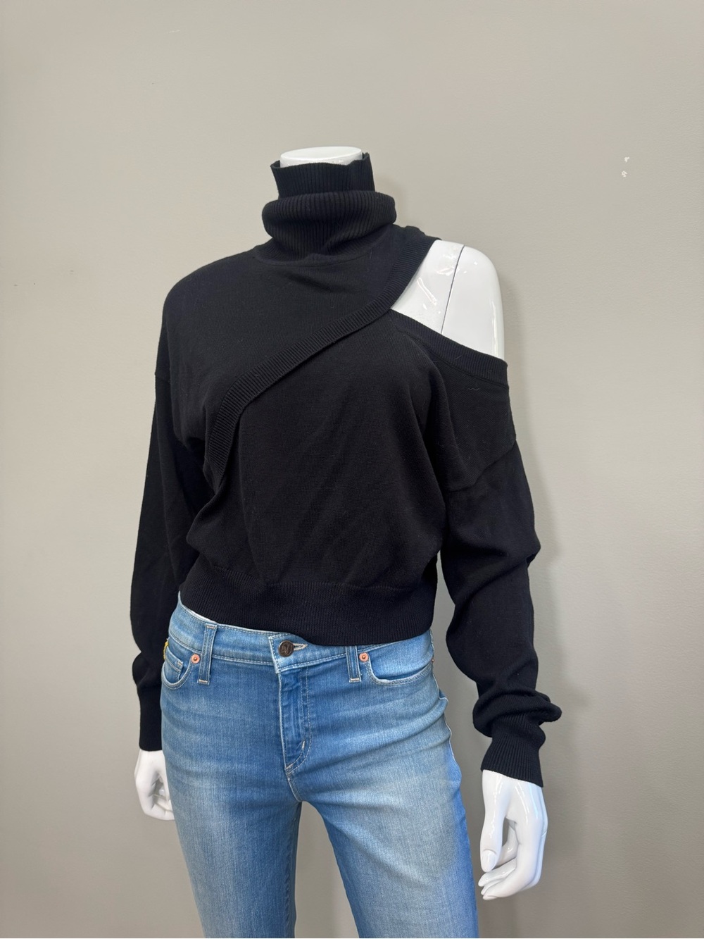 COLORUSH Black Silk Cashmere Cold Shoulder Turtleneck Sweater XS